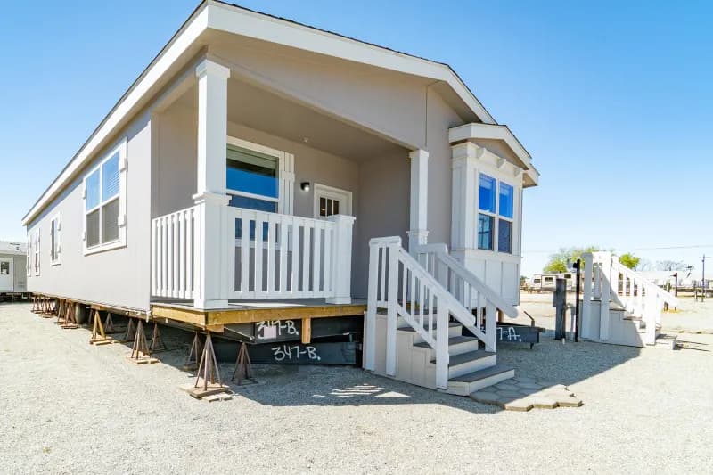 Sunset ridge-k539j elevation and exterior home features