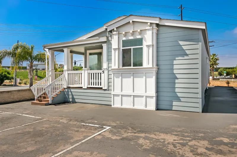 Sunset ridge-k900j elevation and exterior home features