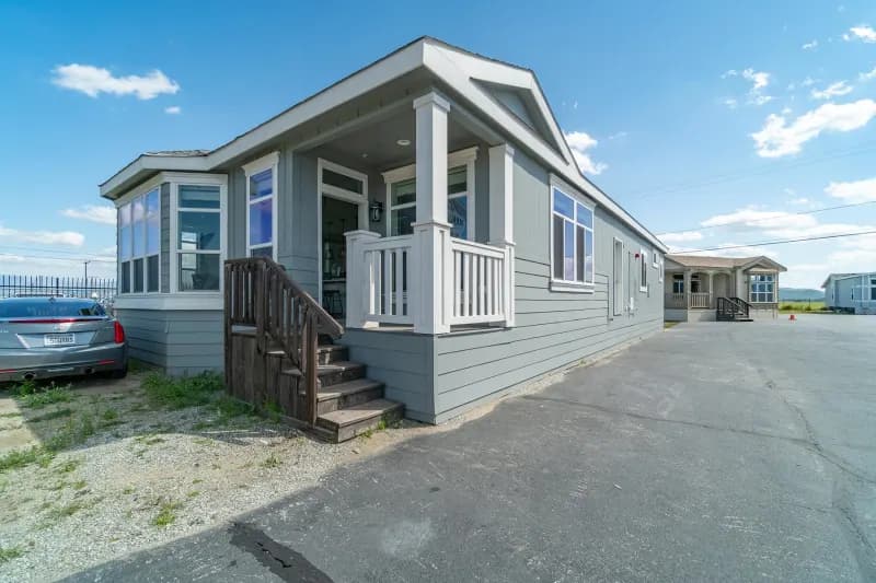 Sunset ridge-k943j exterior home features