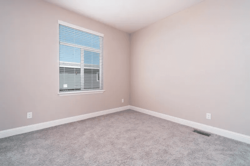 Sunset ridge-k583g bedroom home features