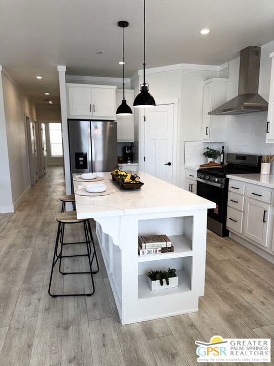 73364 haystack mountain drive, palm desert, ca 92260 kitchen home features